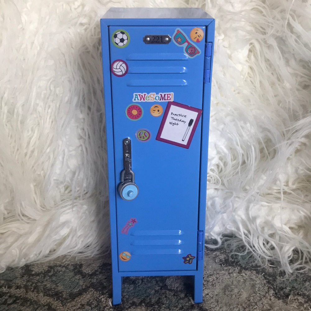American Girl Doll school locker